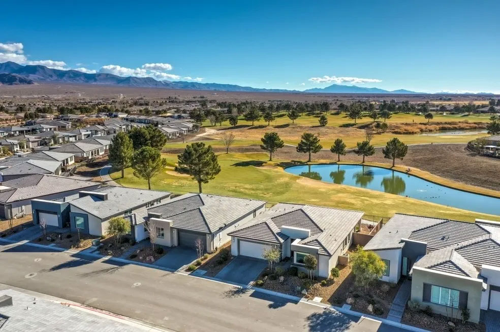 Real Estate Property 7